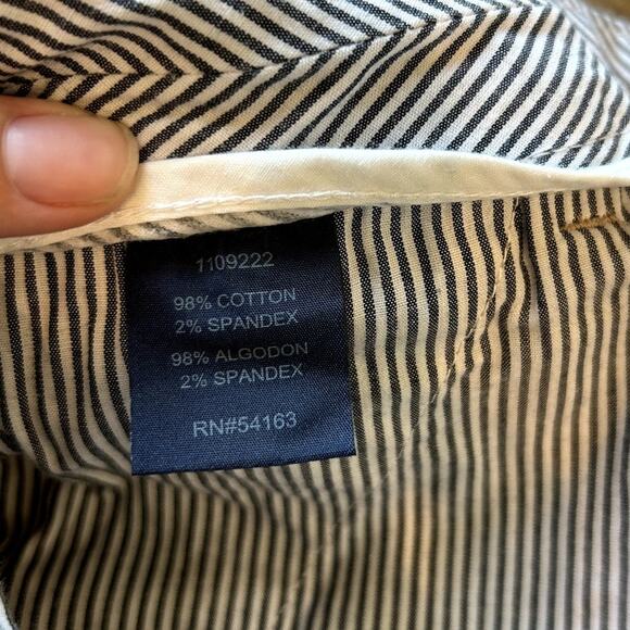 Tommy Hilfiger Women's Khaki Shorts Timeless Classic Preppy Casual Size 4 - Picture 11 of 12